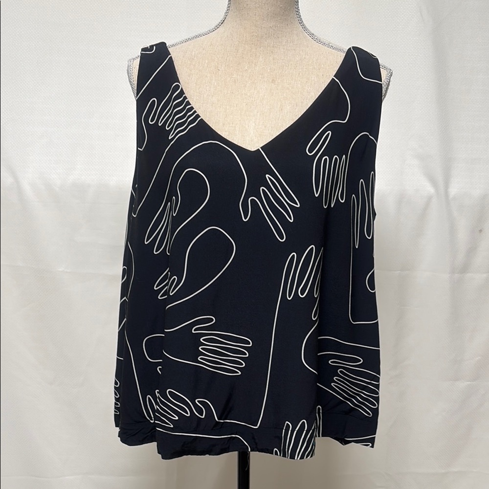 Elk Black and White Women's Top